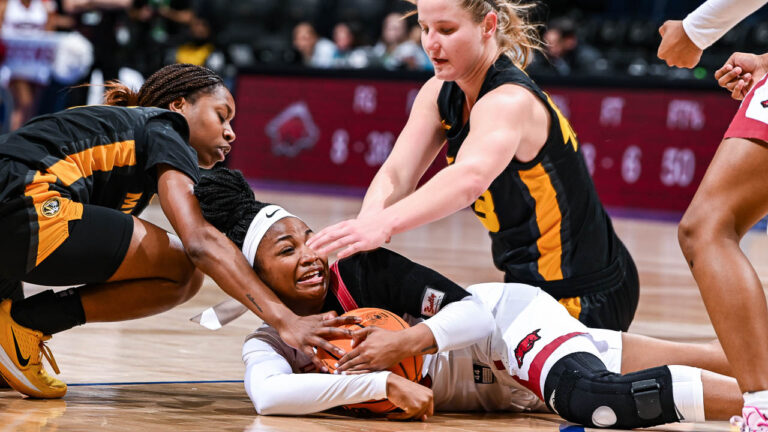 Recapping Hogs’ win in SEC Tournament over Missouri in overtime