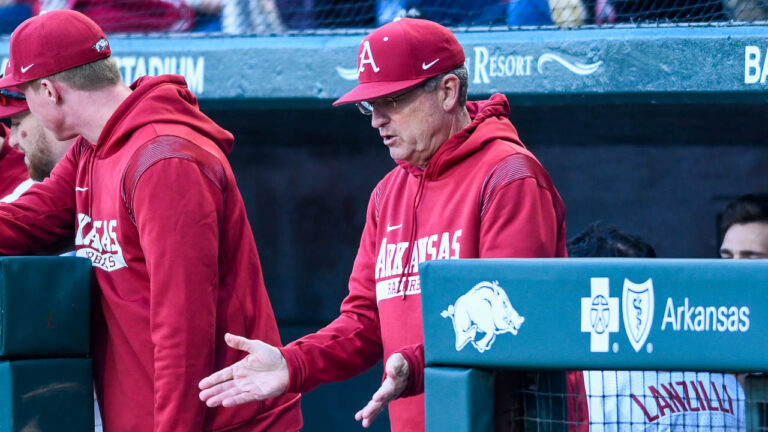 Van Horn recapping Hogs’ run-rule win over Tigers with Webb’s homer
