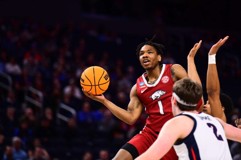 Hogs back in Elite Eight after shocking No. 1 Gonzaga