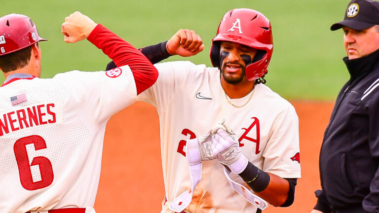 Razorbacks sweep in-state foe Red Wolves in midweek series