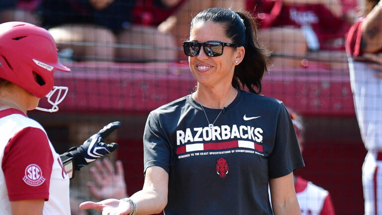 Hogs’ season comes to sudden half in Super Regional against Texas