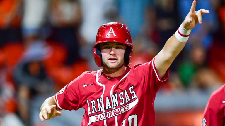 247 Sports’ Robbie Weinstein on Razorbacks making it to Omaha