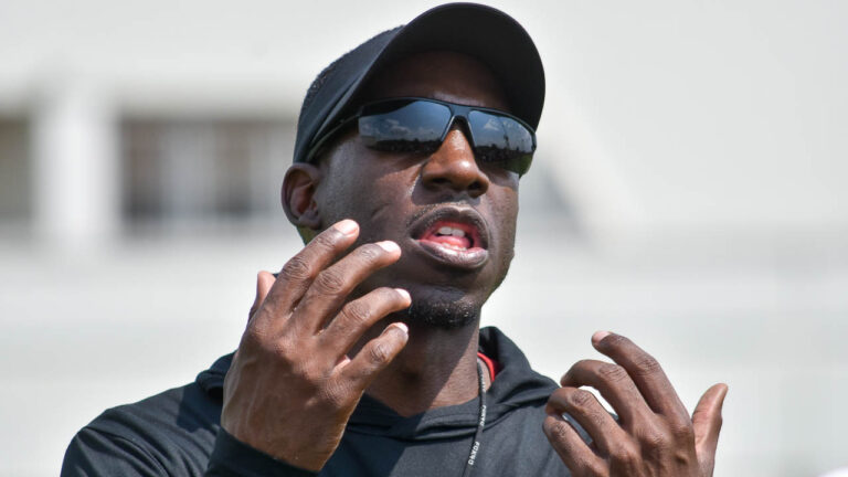 Democrat-Gazette’s Tom Murphy on assistant coach he’s looking to hear this week