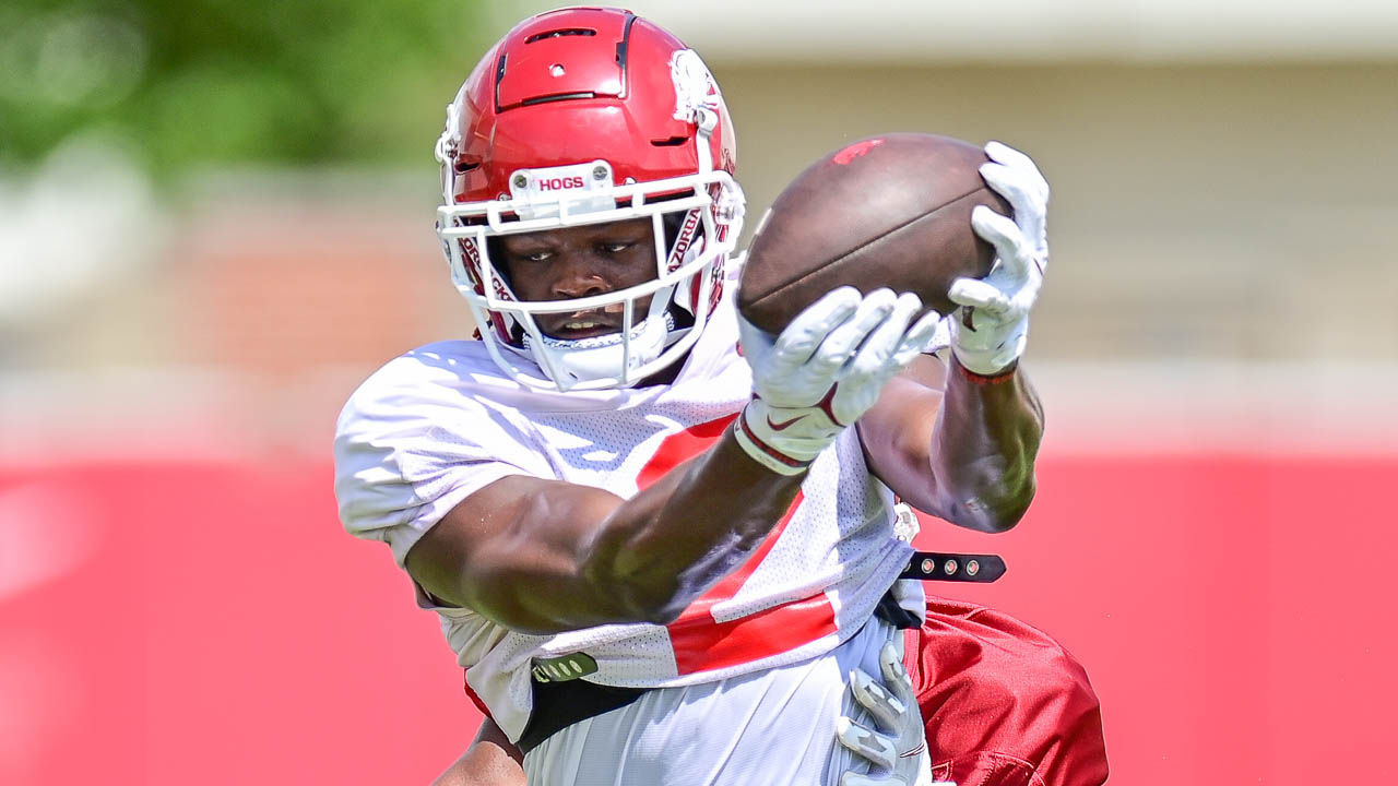 Hogs' wide receivers Ketron Jackson, Jadon Haselwood after Tuesday