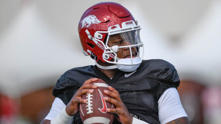 Razorback announcer, former quarterback, Quinn Grovey on KJ best QB Saturday