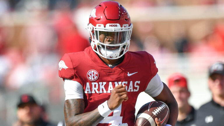 Democrat-Gazette’s Tom Murphy on Razorbacks’ quarterback situation