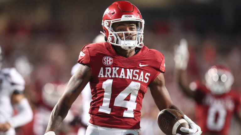 Hogs’ Luke Jones, Bryce Stephens feel like Cougars lot like an SEC team