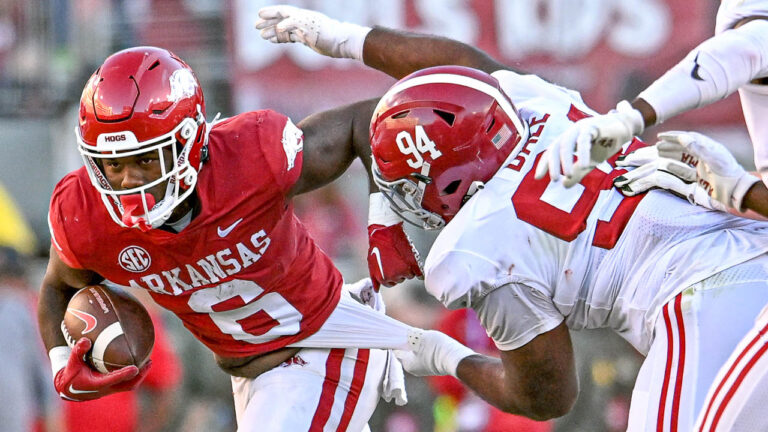 Pig Trail Nation’s Mike Irwin on Razorbacks’ running game dominating Auburn