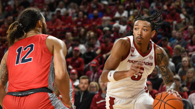 Hogs ready to start season of high expectations Monday night