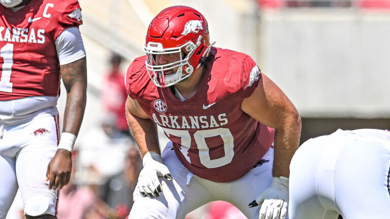 Razorbacks’ Luke Jones, Dalton Wagner on liking cold weather for final home game