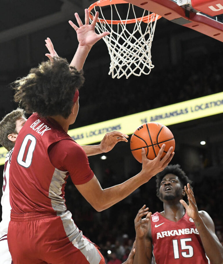 The Morning Rush is LIVE after Arkansas defeats South Dakota State in Bud Walton last night
