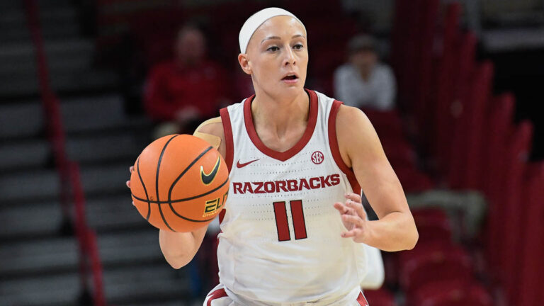 Barnum’s career-high night lifts Hogs past Tulsa in a shootout