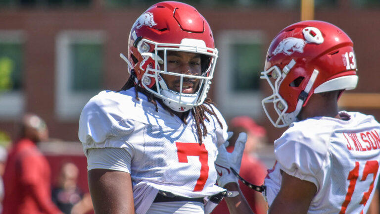 Democrat-Gazette’s Tom Murphy on Trey Knox joining coaches with Gamecocks