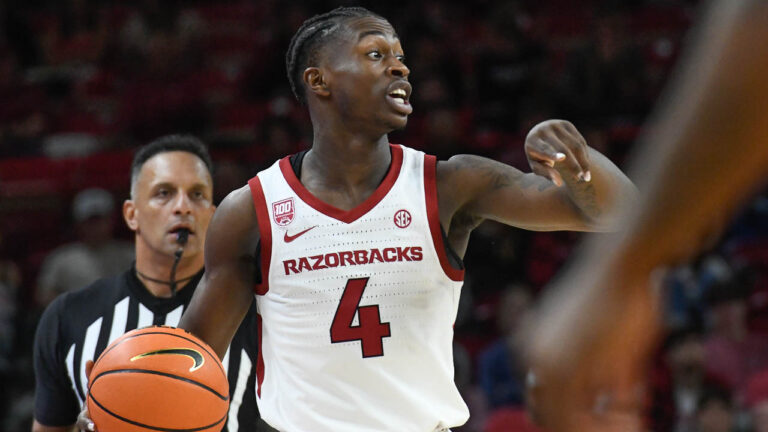 Democrat-Gazette’s Tom Murphy says Hogs will need Devo Davis
