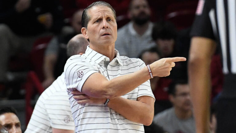 WATCH: Hogs’ Eric Musselman changing script for Bradley game