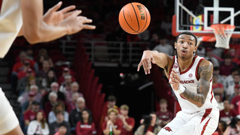 Hogs manage to overcome troublesome UNC-Greensboro