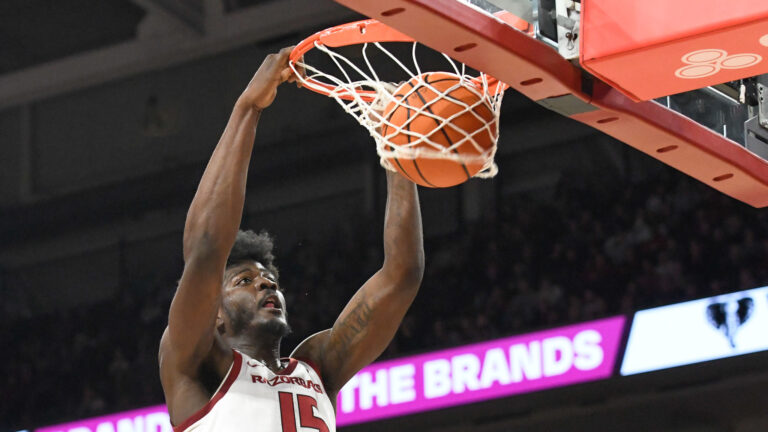 The Morning Rush is LIVE. Makhi Mitchell still on the Razorback basketball team? Good question