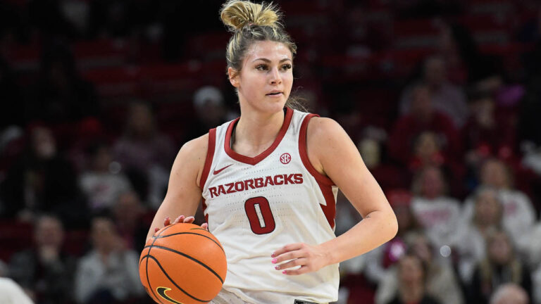 Grant Hall on what he’s seen in Mike Neighbors’ team in early practices