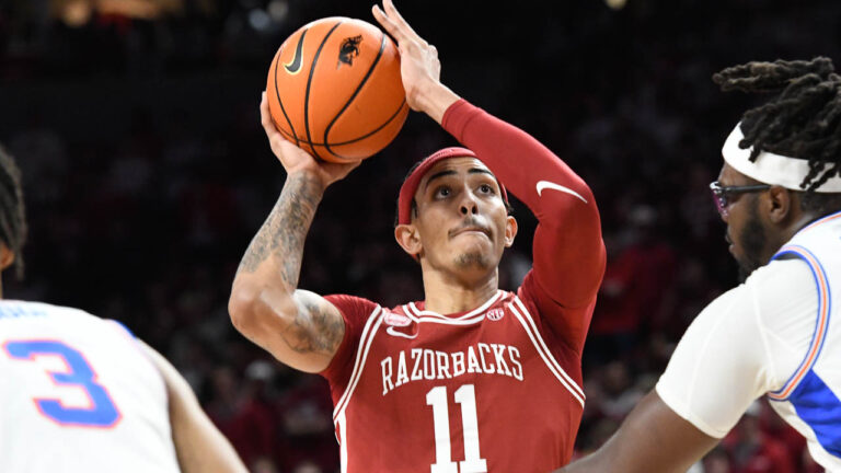 Democrat-Gazette’s Bob Holt on Razorback basketball players coming back