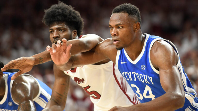 The Morning Rush is LIVE. Makhi Mitchell announces he’s coming back to the Razorback basketball team