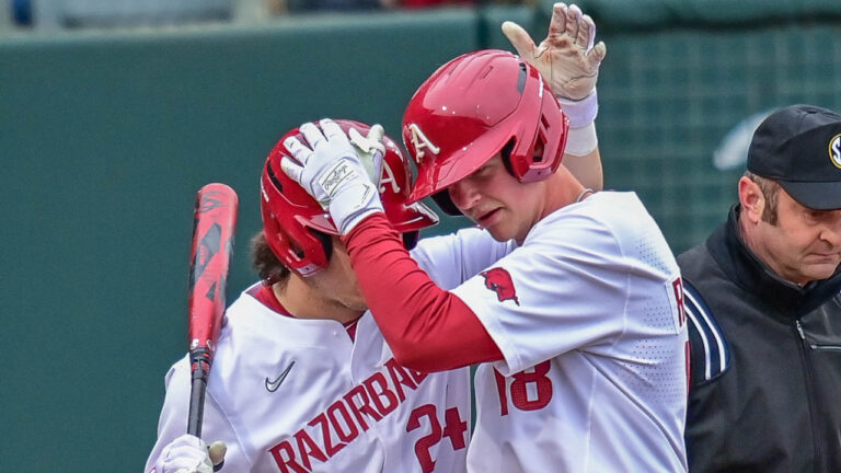 Hogs explode in 10th inning to blow away LSU opening series