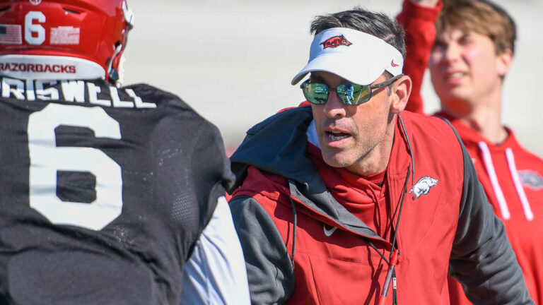 Democrat-Gazette’s Tom Murphy on Razorbacks’ offensive coordinator