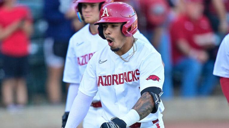Razorbacks fall in extra innings to Lipscomb in North Little Rock