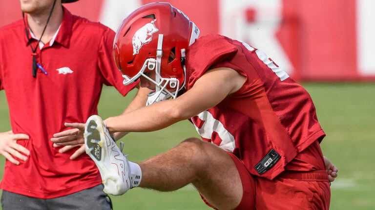 Razorbacks kicker Cam Little, snapper Eli Stein after Sunday practice