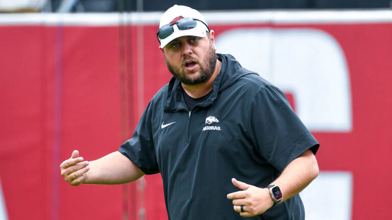 Razorbacks’ tight ends coach Morgan Turner on everybody learning