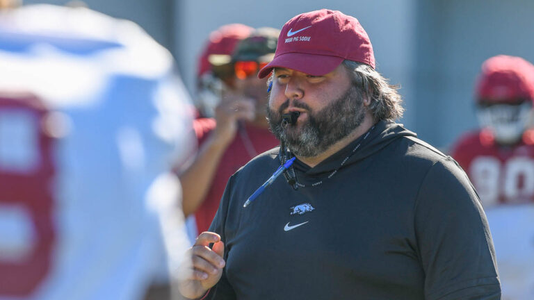 Razorbacks’ offensive line coach on progress of new faces in fall camp