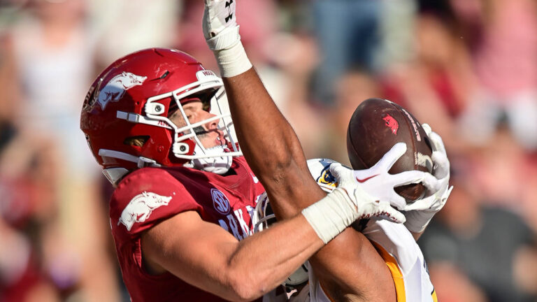 The Morning Rush is LIVE. Players excited to play LSU… 877-377-6963