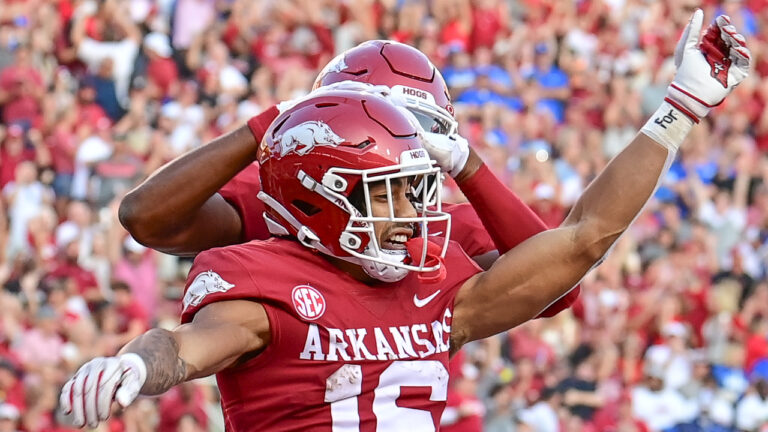 Razorbacks WR Isaiah Sategna at Arkansas Childrens Northwest on team changes