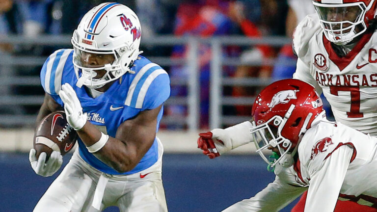 Hogs’ defensive players recapping 27-20 loss at Ole Miss