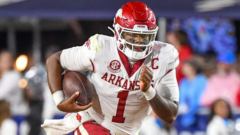 Alabama media guy Doug Amos on new quarterback coming to Hogs