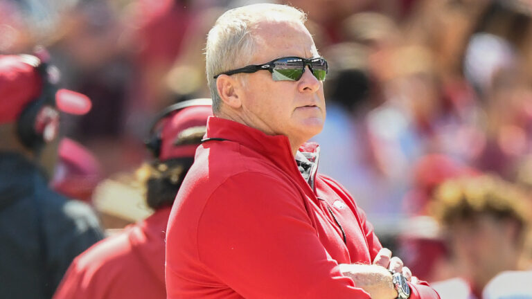 Head of Arkansas Edge talks why NIL really does help winning