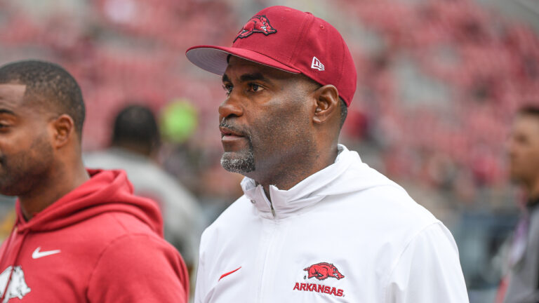 Democrat-Gazette’s Richard Davenport on recruits as Hogs get back home