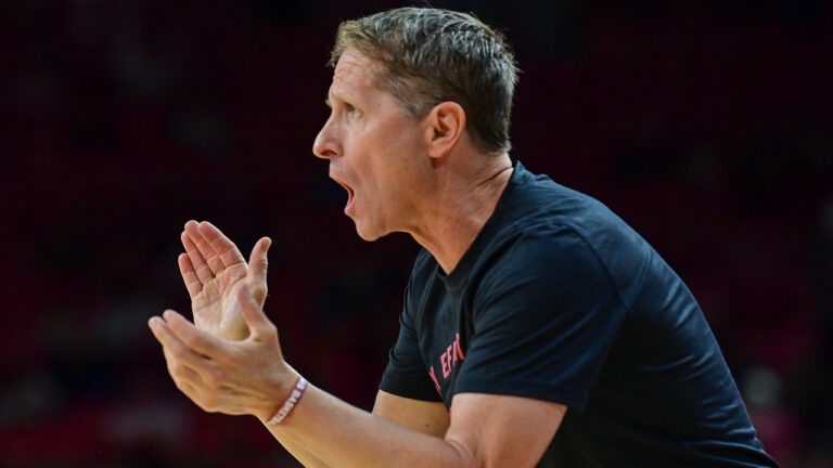 Razorbacks coach Eric Musselman on radio previewing Purdue