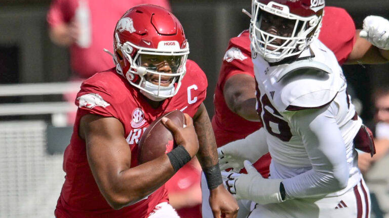 Democrat-Gazette’s Tom Murphy on Hogs’ simplifying offense