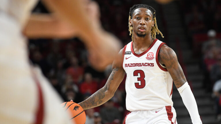 Mitchell has career night, Ellis and Devo jump in for win