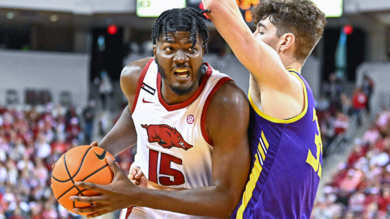 Democrat-Gazette’s Bob Holton on challenge facing Hogs against Auburn