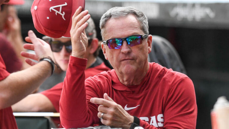 Razorbacks’ Dave Van Horn looking ahead to preseason starting