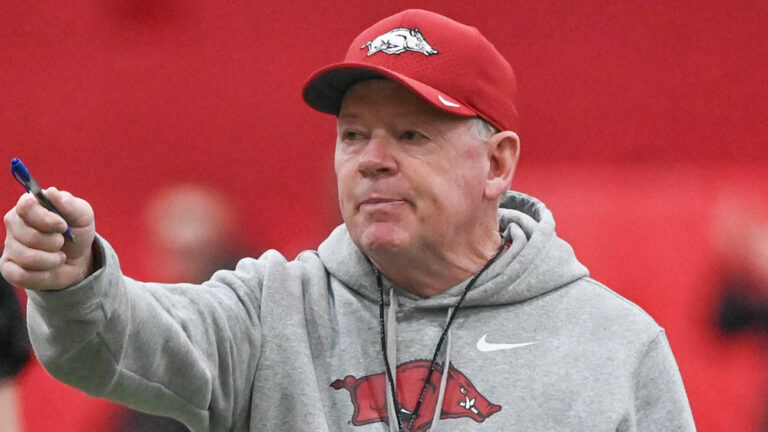 Democrat-Gazette’s Bob Holt on seeing Hogs’ football again Thursday