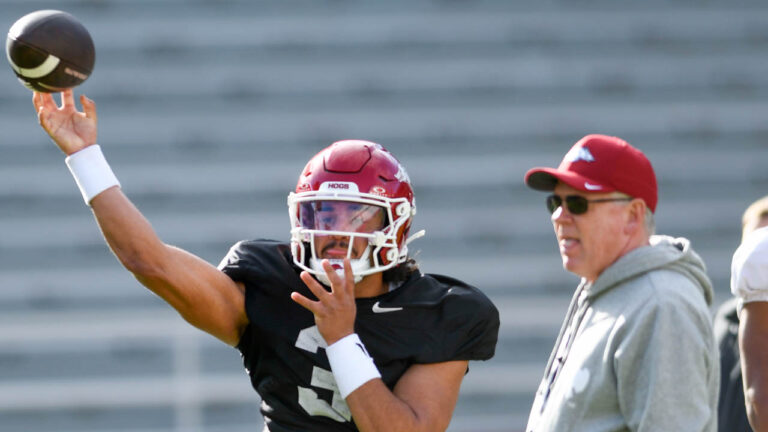 Razorbacks’ QBs Jacolby Criswell, Taylen Green, Malachi Singleton on scrimmage