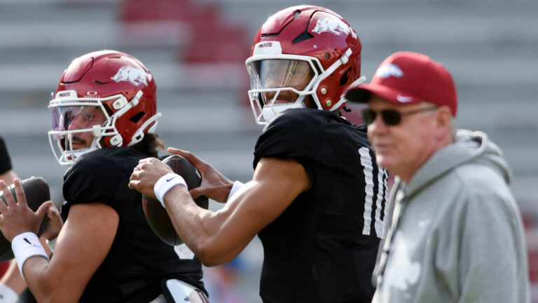Democrat-Gazette’s Tom Murphy on Hogs’ QBs, basketball’s new coach