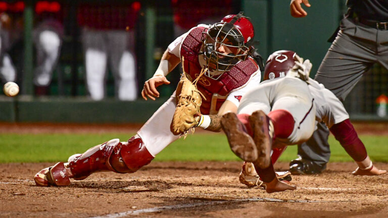 Democrat-Gazette’s Tom Murphy looking at SEC teams in CWS
