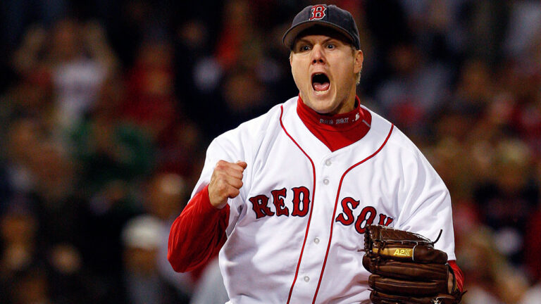 Former MLB pitcher Jonathan Papelbon recalling Hogs, SEC when he played