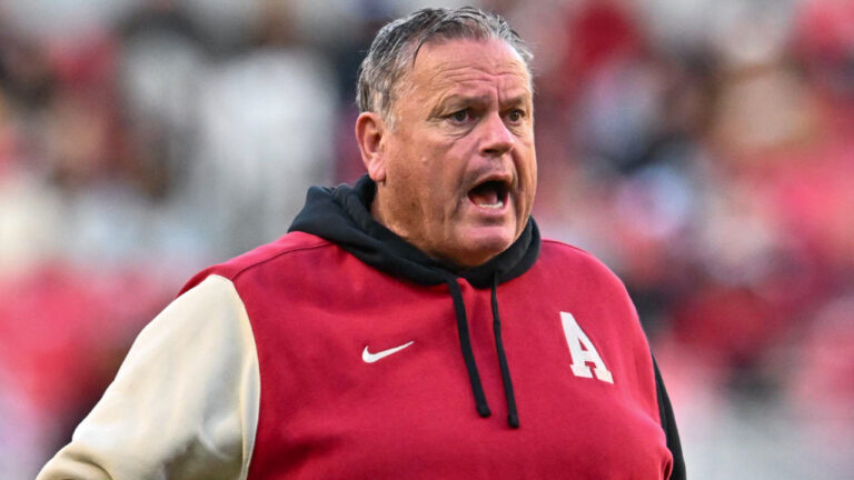 Phil Steele on why he thinks Razorbacks could be in bowl game