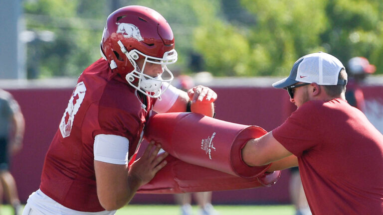Razorbacks lose long-snapper ahead of opening game