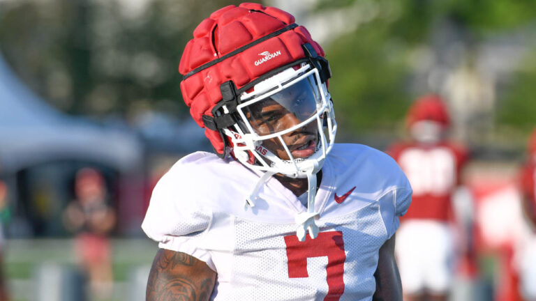 Where Razorbacks’ Marquise Robinson got nickname of ‘Cuddie’