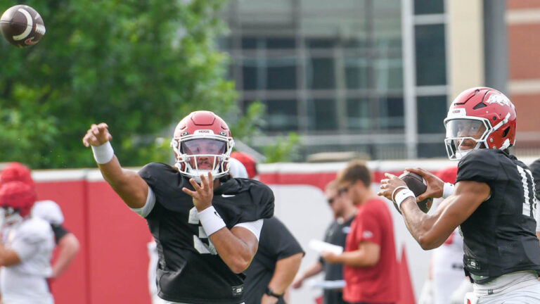 Hogs’ quarterbacks Singleton, Green after practice